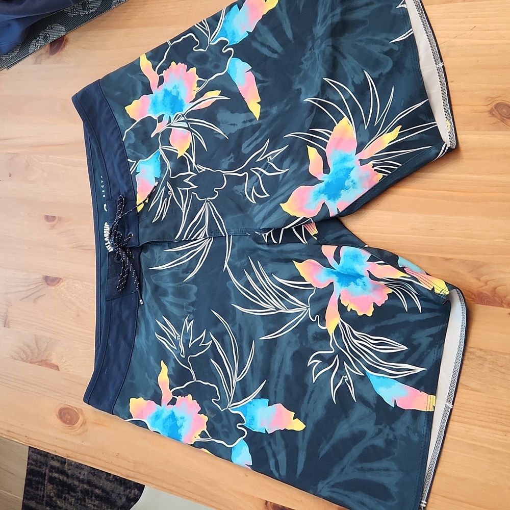 Billabong Shorts